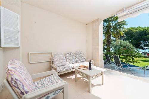 Apartment Sun Of The Bay 3b