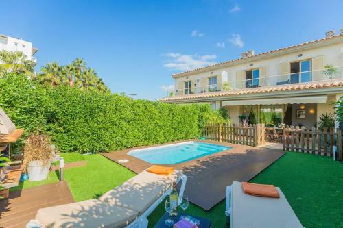 �taronger! Casa Con Piscina Cerca de Alc�dia