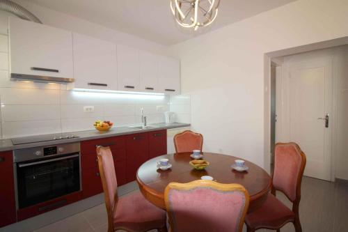 Apartment In Porec/istrien 38642