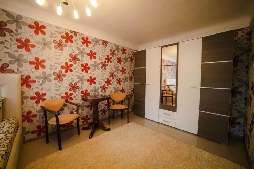 Vintage Apartment
