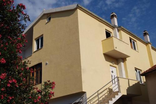 Apartments Alagic