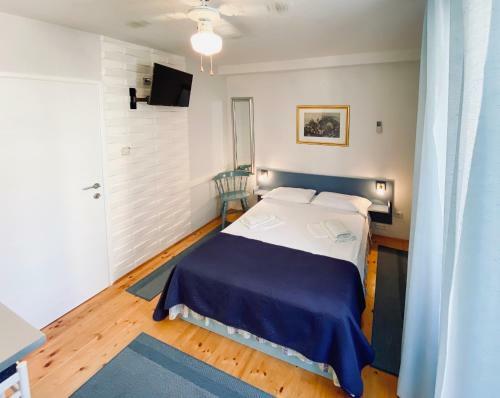Apartamentos Komiza Provita Guesthouse
