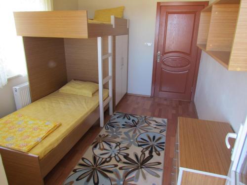 Besyildiz Apart