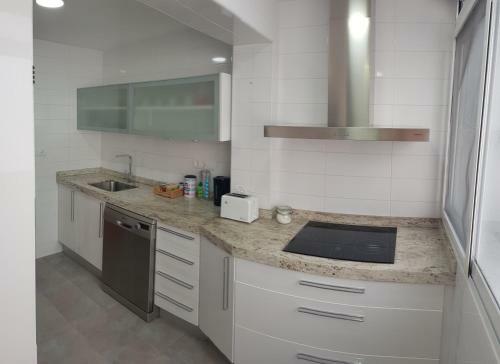 Bonito Apartamento Con Terraza Junto Al Centro de Alicante