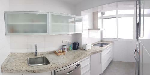Bonito Apartamento Con Terraza Junto Al Centro de Alicante