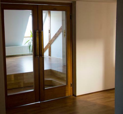 Apartamentos Designer Loft At Stodoln� Street