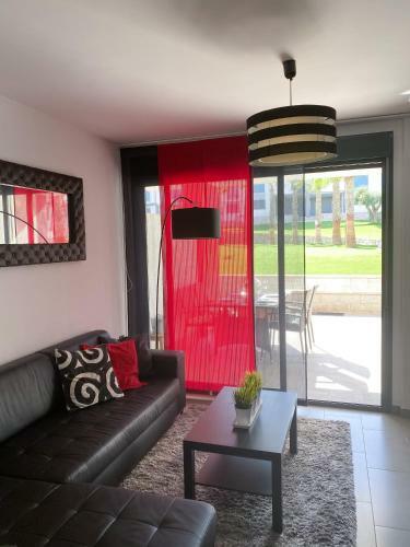 Oasis Beach Apartments