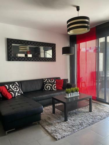 Oasis Beach Apartments