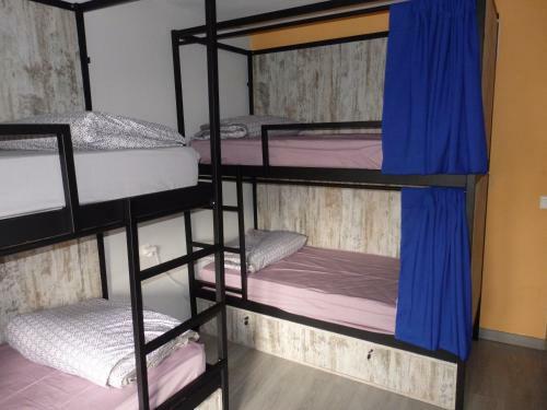 Hostal La Pita Guesthouse
