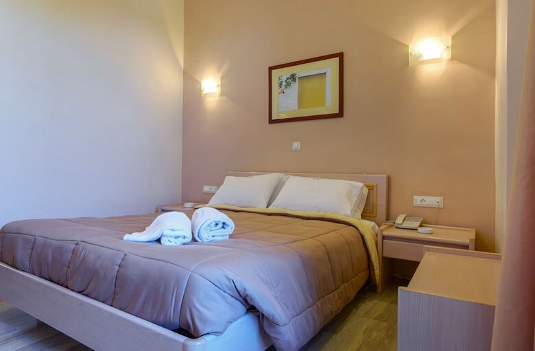 Hotel Grecian Castle