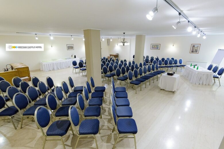 Hotel Grecian Castle