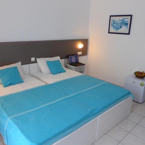 Blue Nest Hotel
