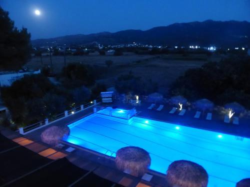 Blue Nest Hotel