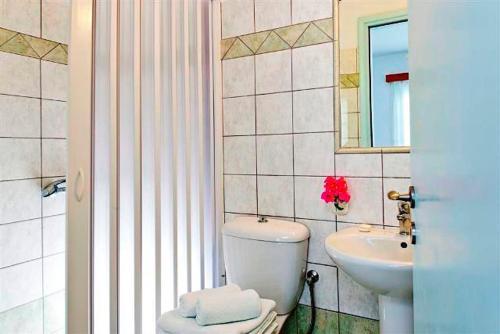 Pirgos Stelida Hotel