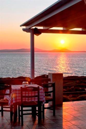 Pirgos Stelida Hotel
