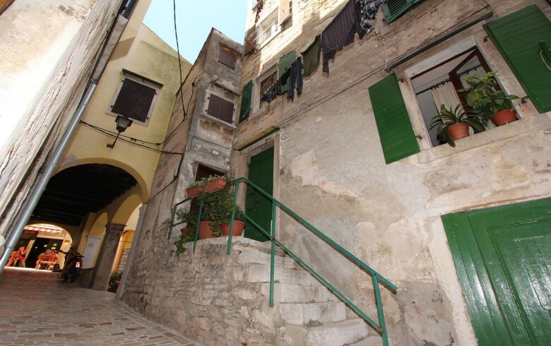 Apartments Milkana