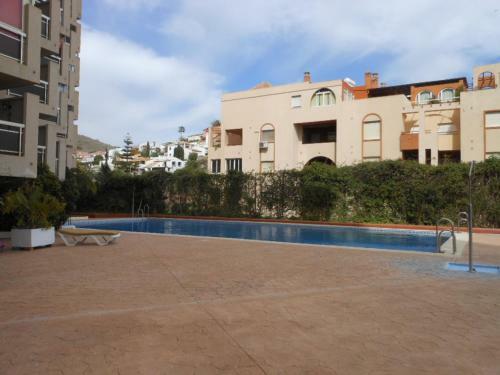 Apartment In First Row To The Sea, Almu��car