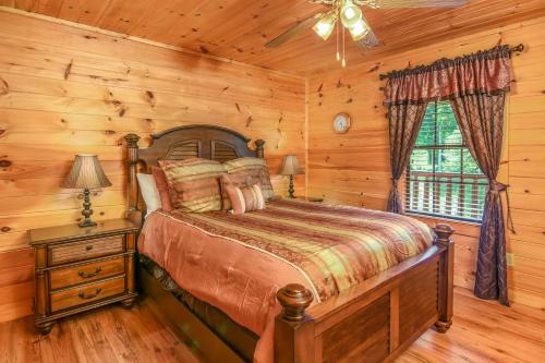 Easy Livin - Secluded Family Log Cabin