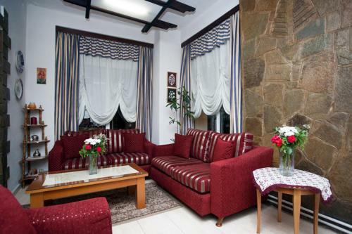 Olympos Hotel