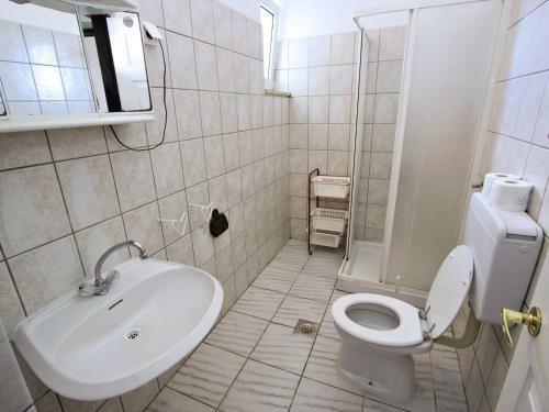 Hostal Apartments Tin