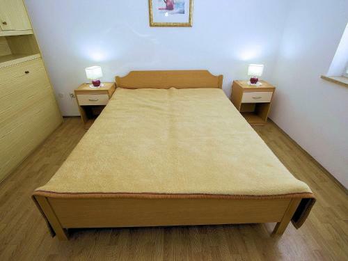 Hostal Apartments Tin