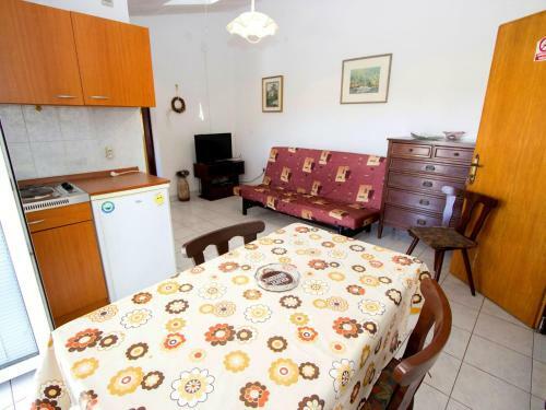 Hostal Apartments Tin