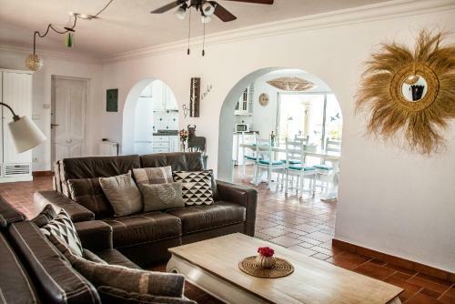Apartamento Villa Las Palmeras With Private Pool And Garden