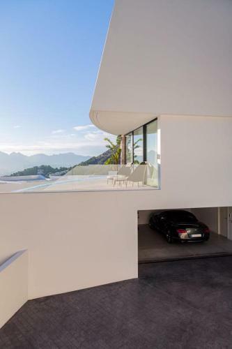 Neue Luxus Villa Mit Meerblick, Pool Und Garage