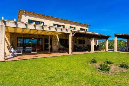 Villa Els Mitjans