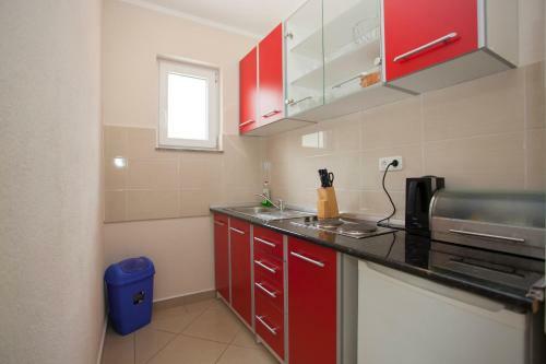 Apartments Damjanovic