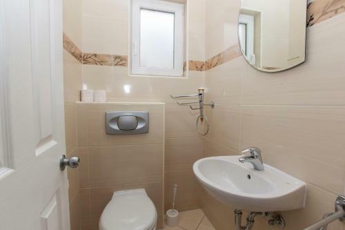 Apartments Damjanovic