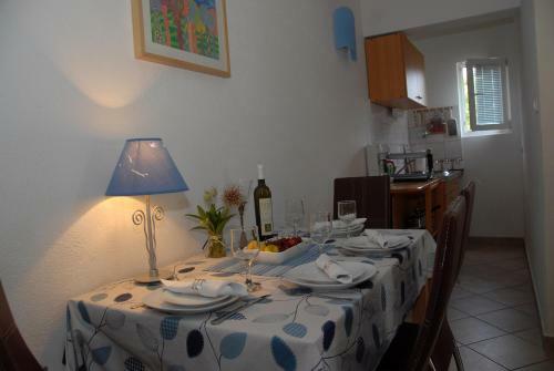 Apartments Natura Jurjevi? Makarska