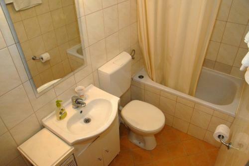 Apartments Natura Jurjevi? Makarska