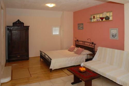 Apartments Natura Jurjevi? Makarska