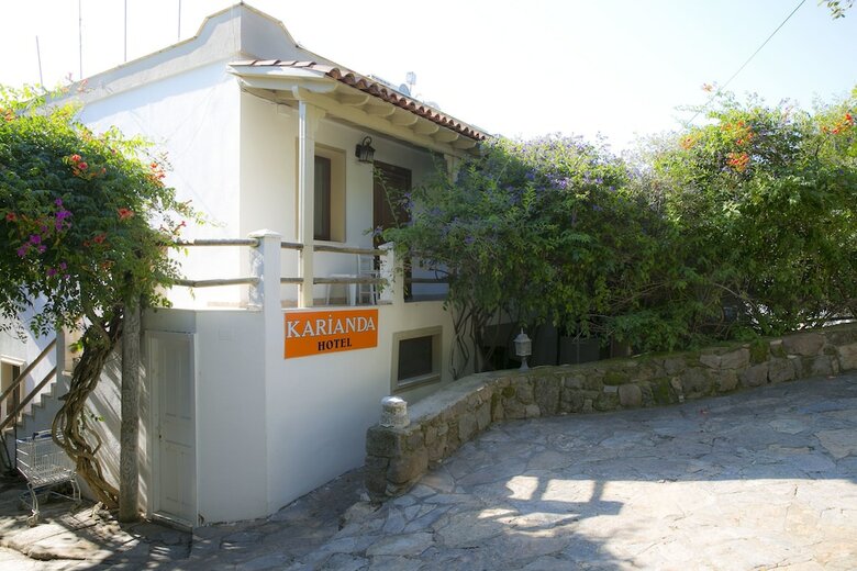Karianda Hotel