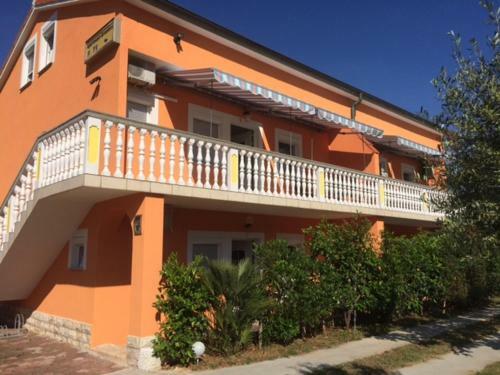 Apartments Brankica