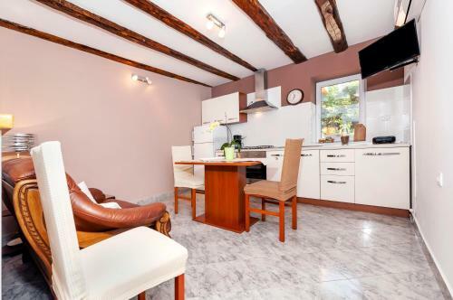 Apartment Pino