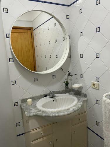 Apartamento Primera L�nea En Piscinas Naturales.