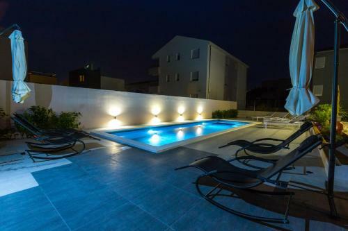 Home Sweet Apartments