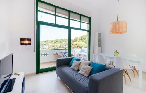 Apartamento Vela Blanca Sa Riera Duplex W Private Parking