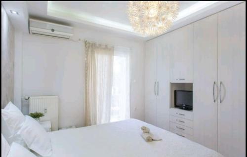 Family Apartment By The Sea