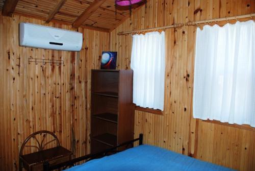 Hostal Olympos Deep Green Bungalows