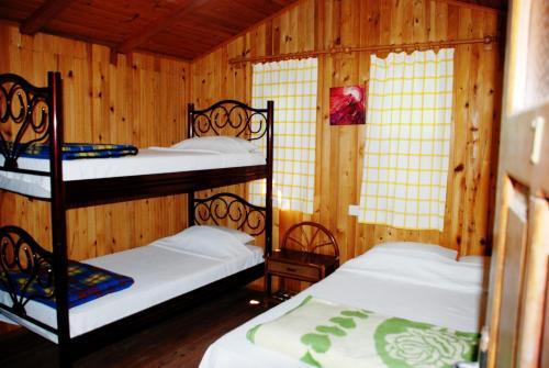 Hostal Olympos Deep Green Bungalows