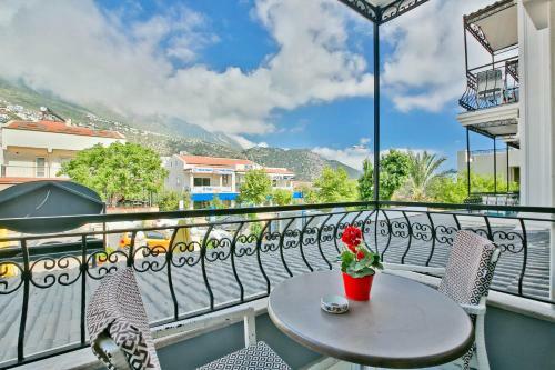 Nur Suites & Hotels