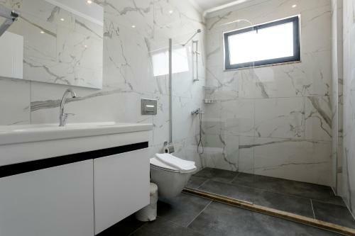 Nur Suites & Hotels