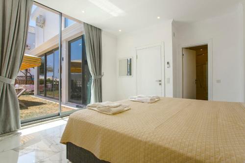 Nur Suites & Hotels