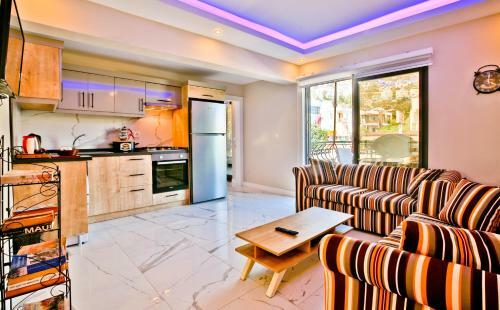 Nur Suites & Hotels