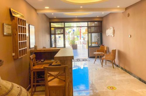 Nur Suites & Hotels
