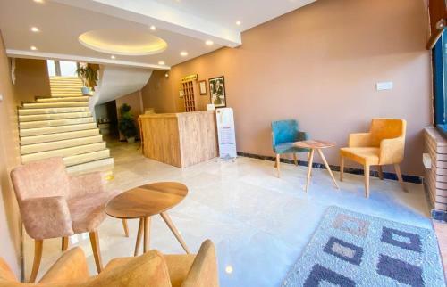 Nur Suites & Hotels
