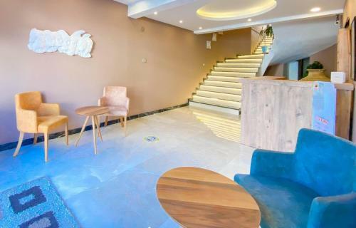Nur Suites & Hotels
